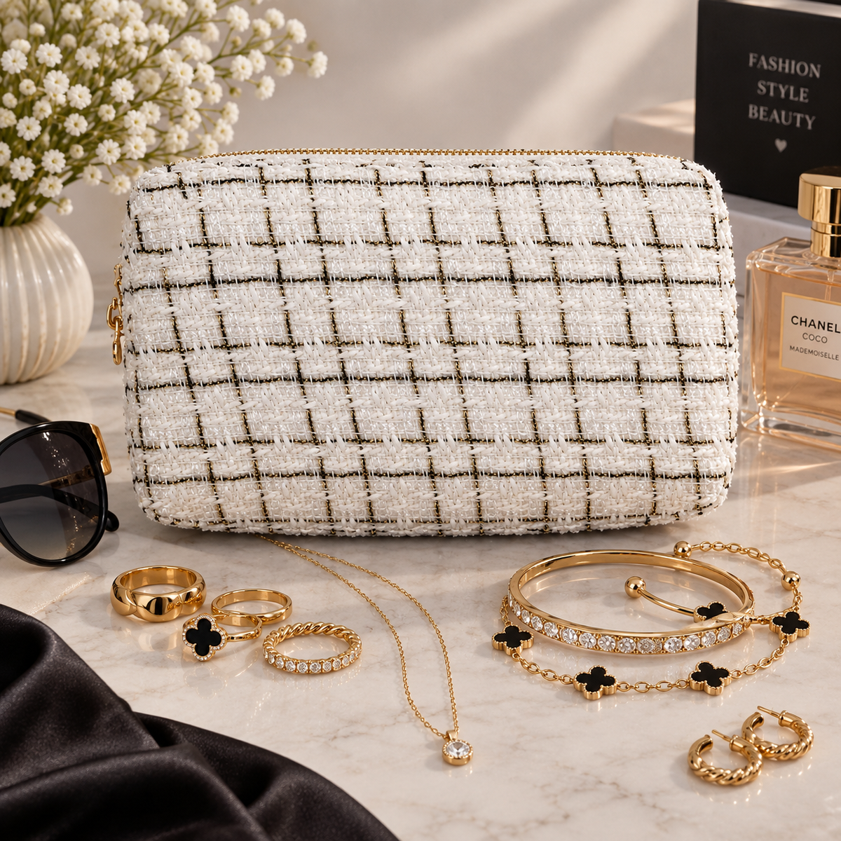 Blingo Mystery Accessories Bag – 50 Pieces of Surprise Jewellery & More